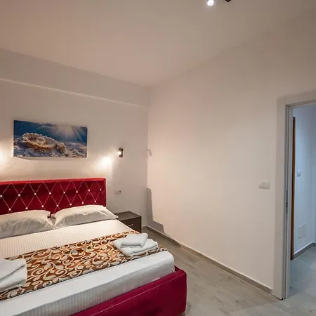 Guest house Hotel Perla Ksamil Ksamil