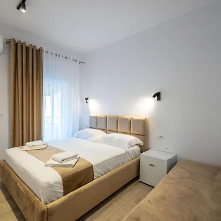 Hotel Perla Ksamil 2* Ksamil