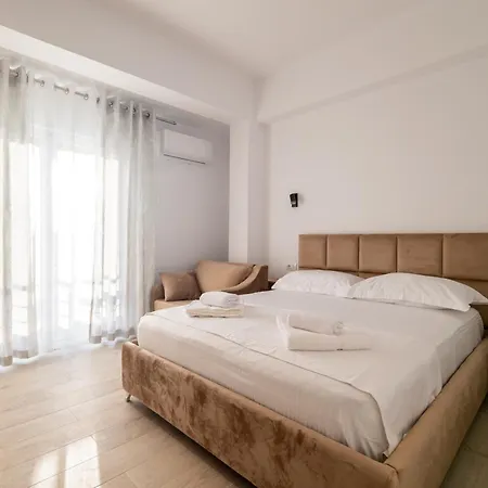 Hotel Perla Ksamil 2* Ksamil