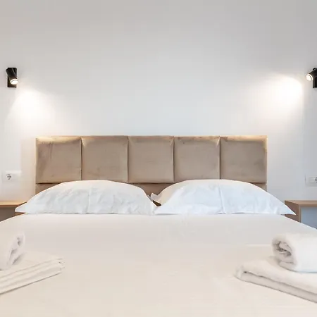 Hotel Perla Ksamil Guest house