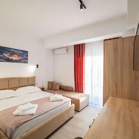 Hotel Perla Ksamil 2*