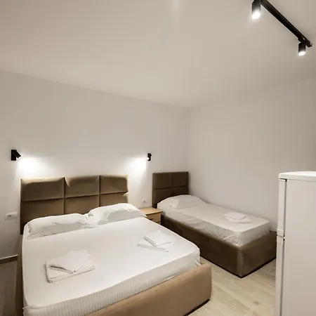 Guest house Hotel Perla Ksamil Ksamil