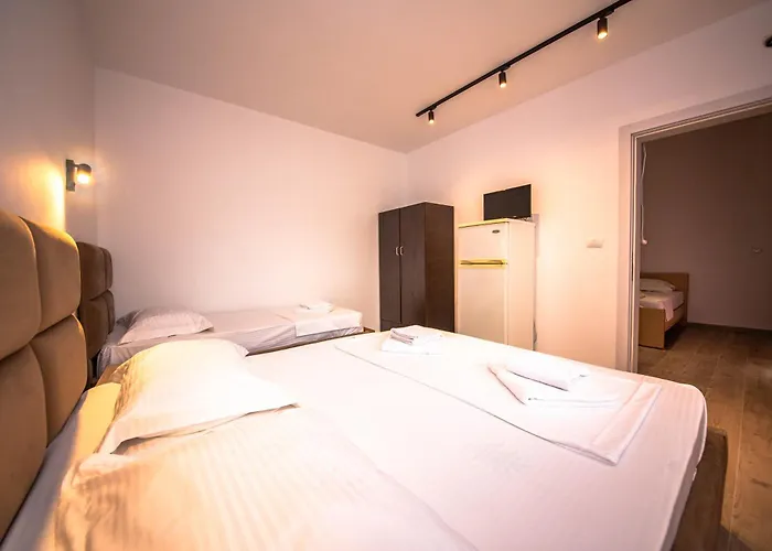 Perla ゲストハウス