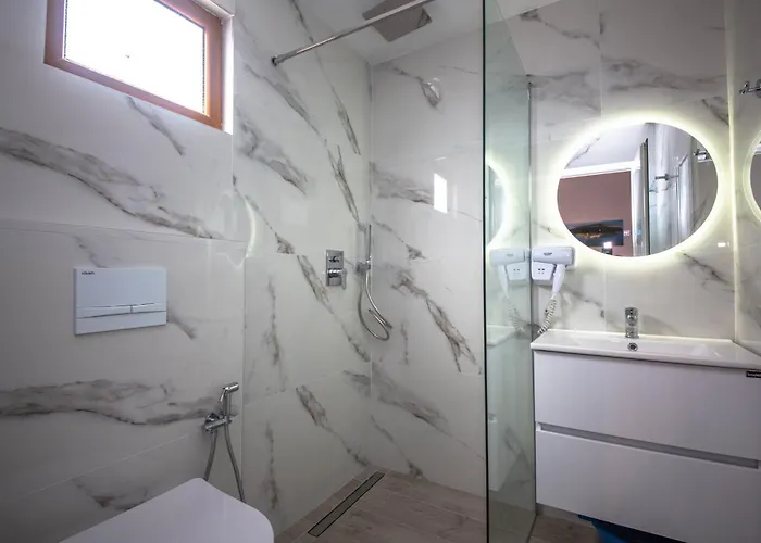 Perla ゲストハウス 3*